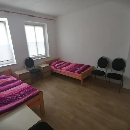 Ferienwohnung 5 Personen Апартаменты *